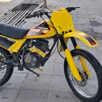 موتور تریل ۲۰۰ پیشرو