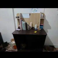 تخت دو طبقه همراه با خوشخواب و میز تحریر