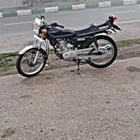 موتور ۱۲۵ مدارک کامل سند دار مایل به معاوضه م هستم