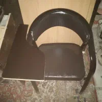صندبی دانشجویی