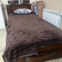 تخت و تشک تخت یک نفره