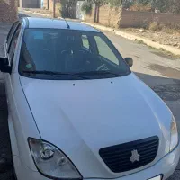 سدان سواری تیبا صندوقدار