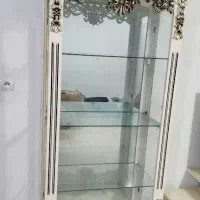 بوفه و آینه