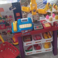 اسباب بازی فروشگاه