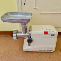 چرخ گوشت پاناسونیک مدل MK-G1800