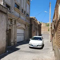 خانه-گلنگی-در-پشت-استادیوم-تختی-مرند