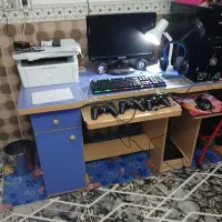 کمد لباسی و میز کامپیوتر