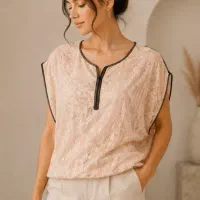بلوز ساتن طرح دار