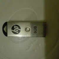 فلش 8گیگ hp