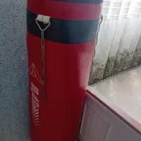 کیسه بوکس کاملا سالم و نو