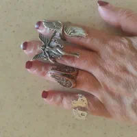 اگشتر دخترانه