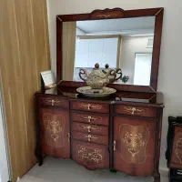 کنسول وآیینه سالم بدون هیچ مشکلی