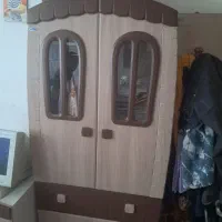 تخت و کمدو تشک