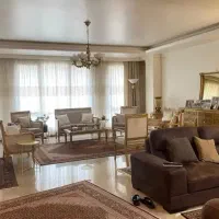 ۱۰۱ متر/ خوش نقشه/ سالن بزرگ و خوش چیدمان