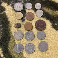 تعدادی سکه قدیمی