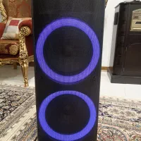 اسپیکر شارژی ونزو