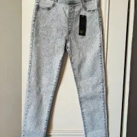 تعدادی شلوار جذب و مام خارجی