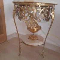 میز‌برنزی