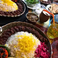 استخدام نیرو آشپز سالن دار منقل دار صندوقدار