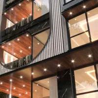 فروشی-اپارتمان-ودو-دهنه-مغاز