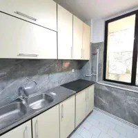 50متر-رو-ب-نما-پارکینگ-سندی-طبقه-اول