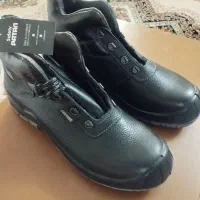 کفش کار مهندسی