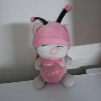 عروسک زنبور