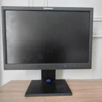 مانیتور ۱۹ اینچ lenovo