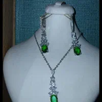 گرنبندهای زیبا و گوشواره