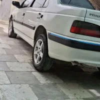معاوضه چراغ خطر بالا مشکی با خطر بالا سفید