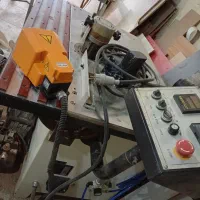 لبه چسبان منحنی پایون