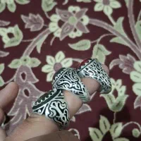 انگشتر نقره بدلیجات