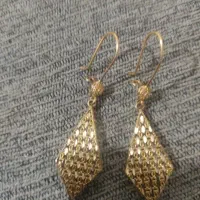 طلا ۶۰ گرم ۳۰۰ بالا تابلوبرای سرما یه گذاری خوبه