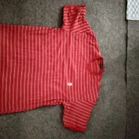 کاپشن و تیشرت