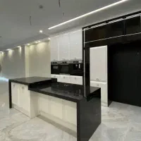 اپارتمان ۱۷۵متری/متریال درجه یک/نزدیک وکیل اباد
