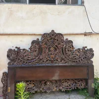 تخت و میزآرایش