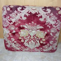 ۶ عدد پشتی مخمل