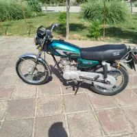 موتورسیکلت ۱۲۵