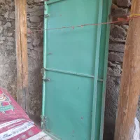 درب آهنی دو لنگه
