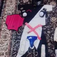 دو دست لباس کامل کیک بوکسینگ