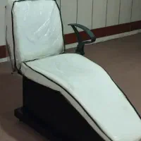 صندلی تاشو اصلاح و تاتو و ترالی