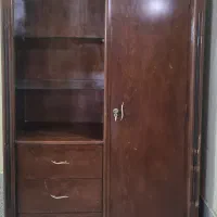 کمد چوبی