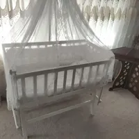 تخت نوزاد(کنار مادر )