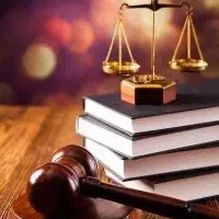 وکیل دادگستری . اجرت وکالت پایان کار