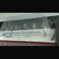 میز شیشه ای در حد نو