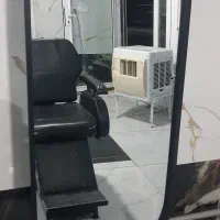 آینه آرایشگاه