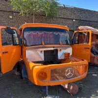 اتاق جلو بنز