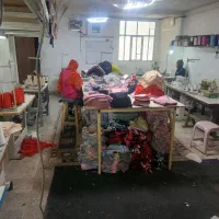 تولیدی لباس زیر(وسط کار )(مزدی دوز)
