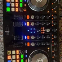 دستگاه dj     تراکتور