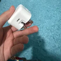 اداپتور ۲۰ وات ایفون